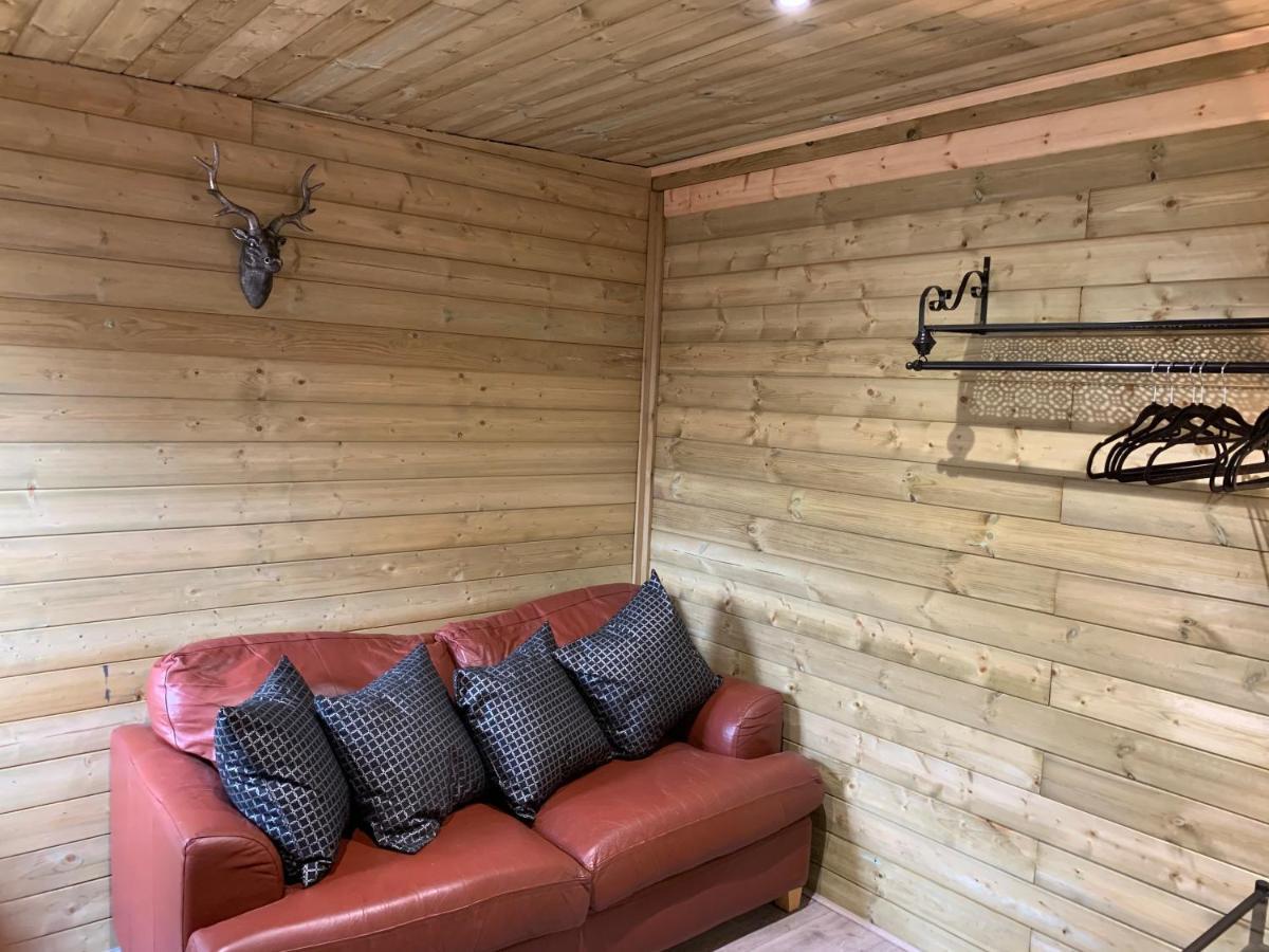 Bedrock Lodge 温特伯恩 外观 照片