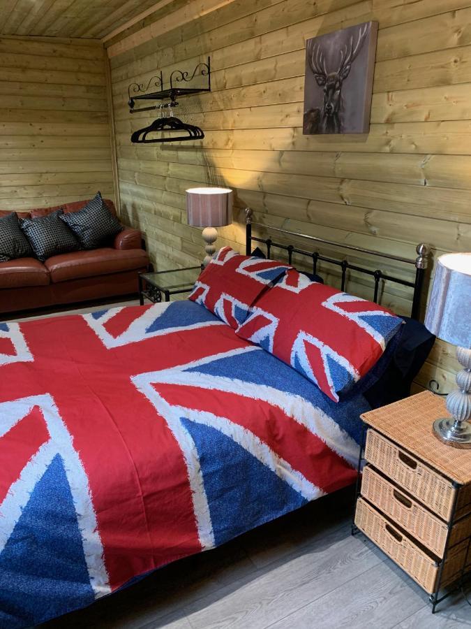 Bedrock Lodge 温特伯恩 外观 照片