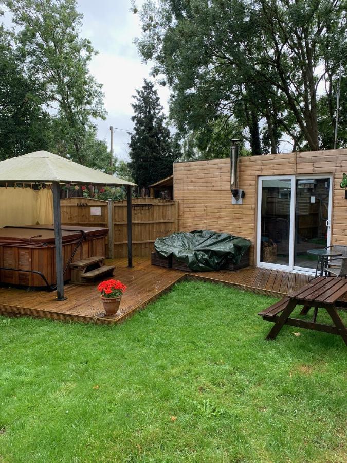 Bedrock Lodge 温特伯恩 外观 照片